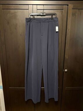 GAP Women's Wide-Leg Dress Pants - Navy Blue size 12 (Tall)- 12T